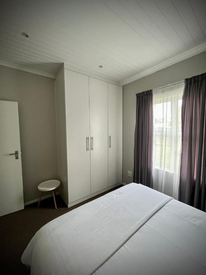 Serenity Self-Catering 2-Bed Unit Hermanus Ngoại thất bức ảnh