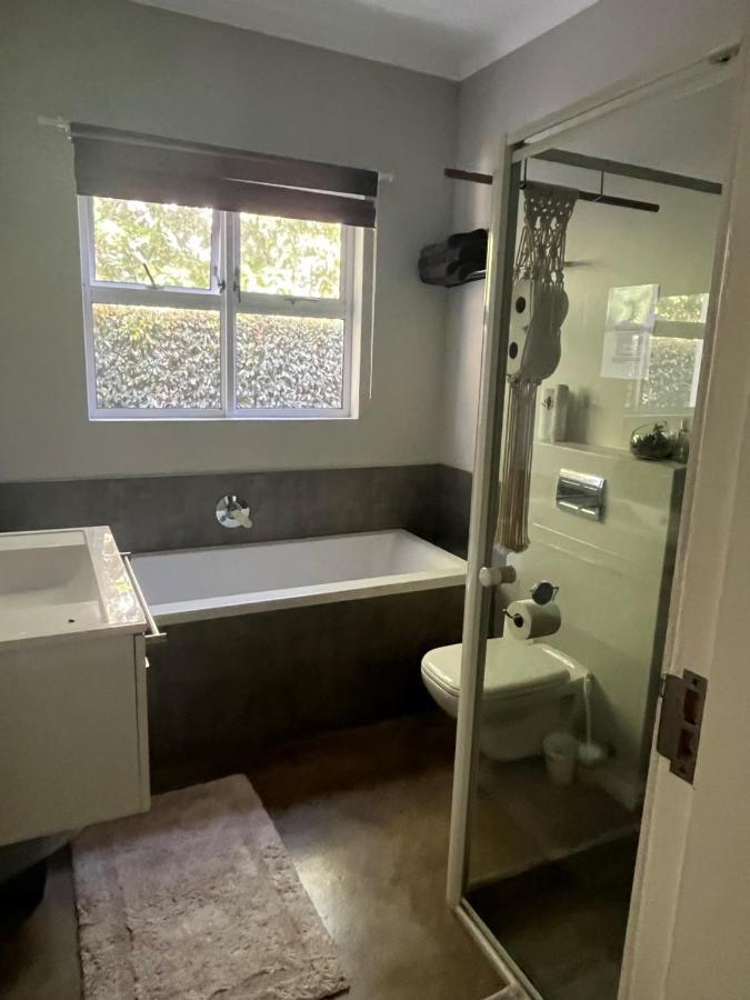 Serenity Self-Catering 2-Bed Unit Hermanus Ngoại thất bức ảnh